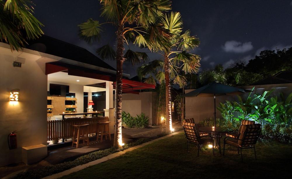 Agata Villas Seminyak Exterior foto